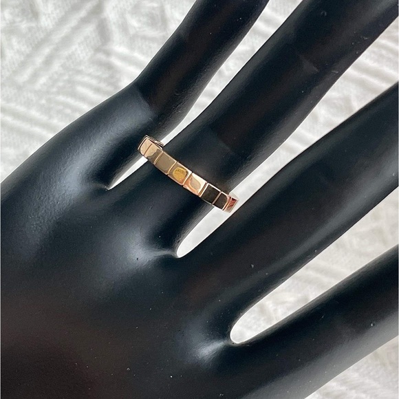 Cartier wedding ring - Picture 8 of 9